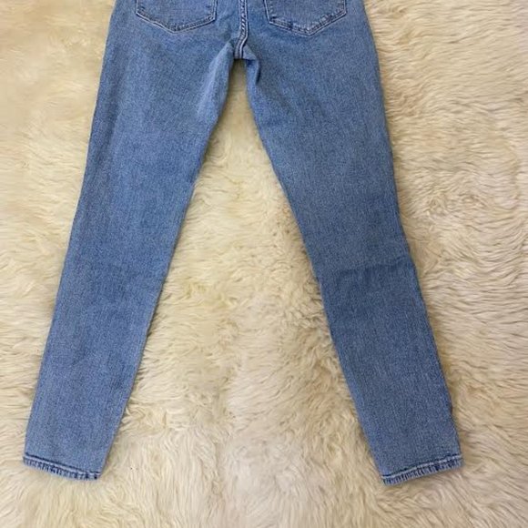 NWT $70 GAP DENIM Women 4/27 Mid Rise Hight Stretch Super Skinny Crop Jeans - Picture 10 of 13